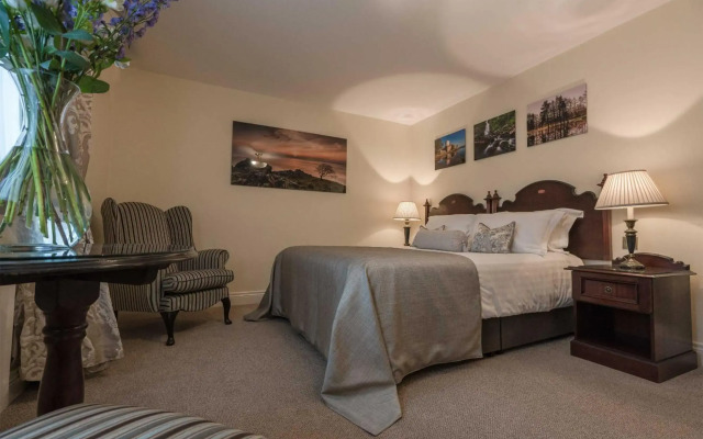 Tullyglass Hotel and Residences