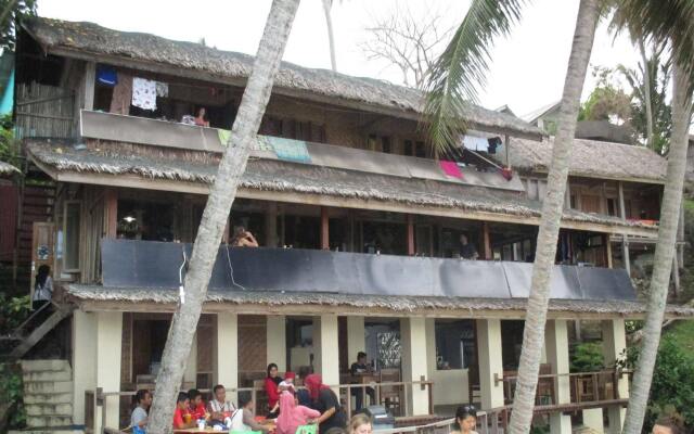 Freddies Santai Sumurtiga