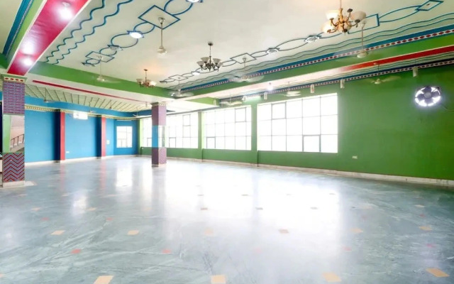 Hotel Shahi Mahal by OYO Rooms