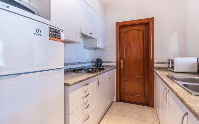Cosy Holiday Home L'escala With Swimming Pool