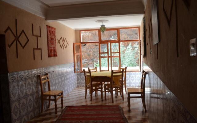 Hôtel Restaurant La Gazelle Du Dades
