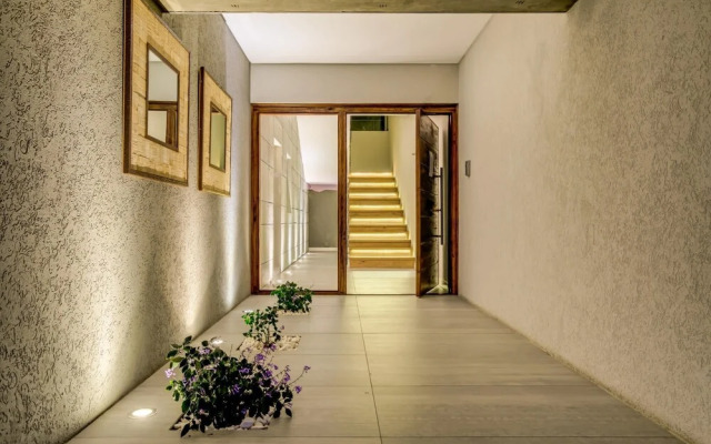 Incredible Camps Bay Villa With Five Bedrooms and Private Pool The Cheviots