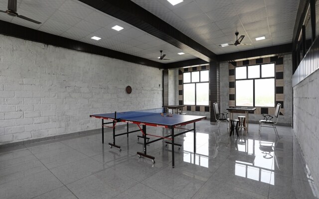 OYO 14631 Madhuban Resort