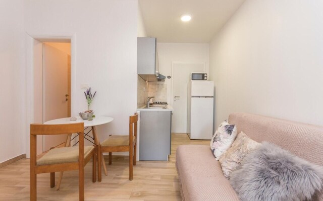 Amazing Apartment in Turanj With 2 Bedrooms and Wifi