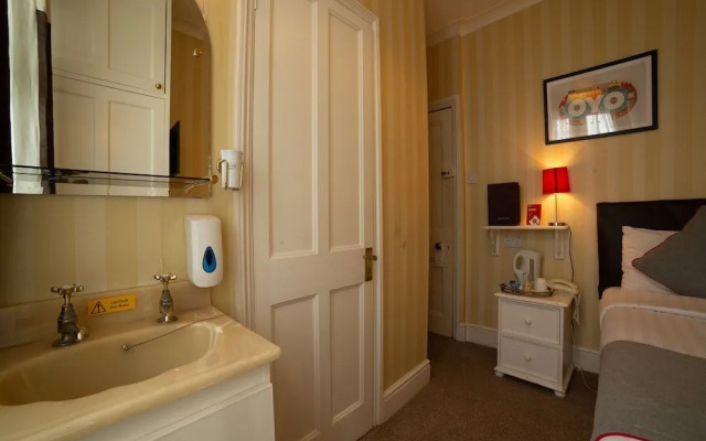 Fines Bayliwick Hotel