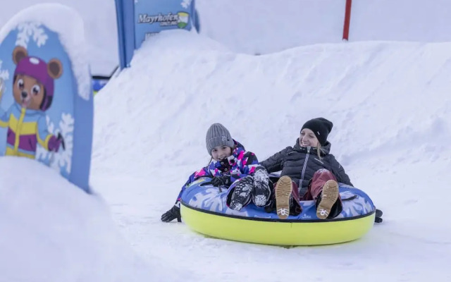 Spacious Holiday Home in Mayrhofen With hot tub