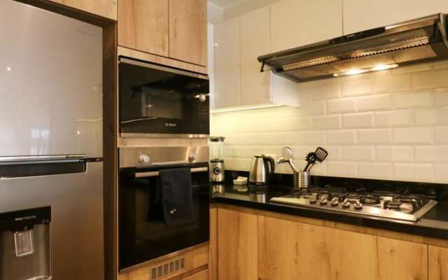 w Splendid 1BR With Balcony in Miraflores
