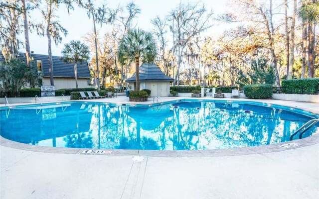 Golfmaster 304 - Two Bedroom Condo