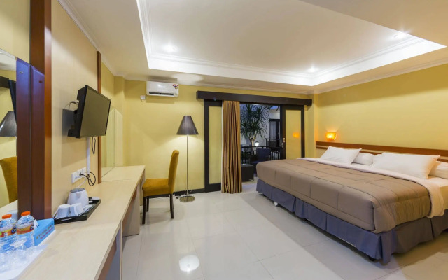 RedDoorz Plus near Mall Bali Galeria 2