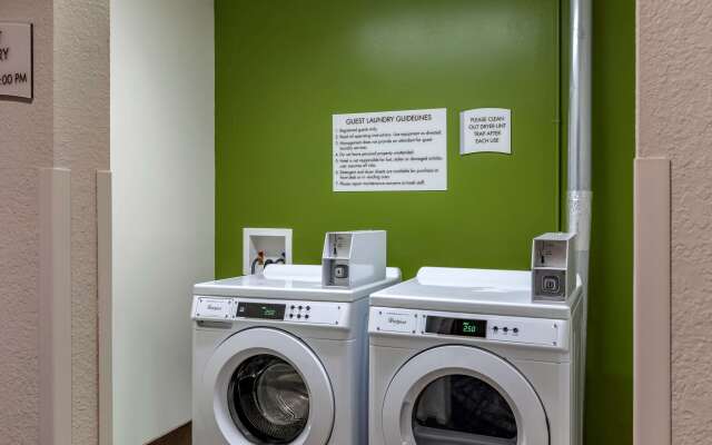 Quality Inn & Suites Longview I-20