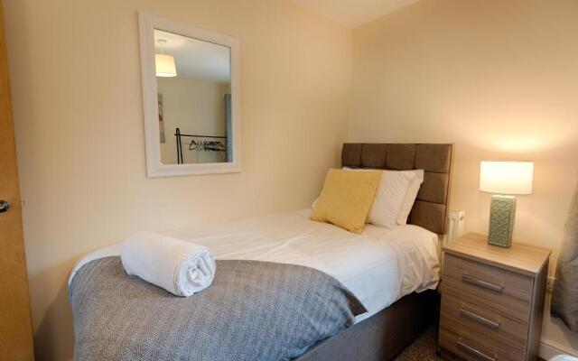 The Old Bakery - TV in Every Bedroom!