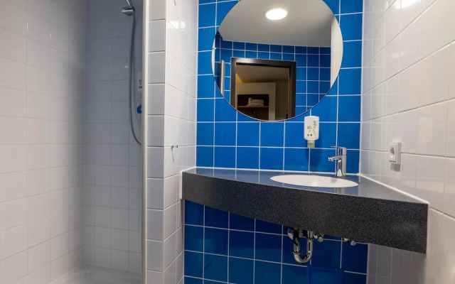 B&B HOTEL Stuttgart-Airport/Messe