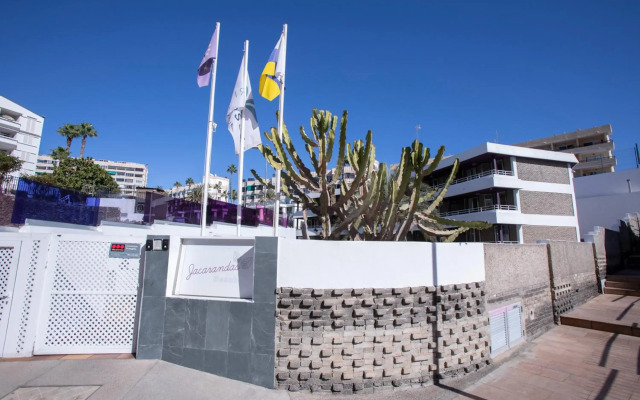 Jacarandas Beach