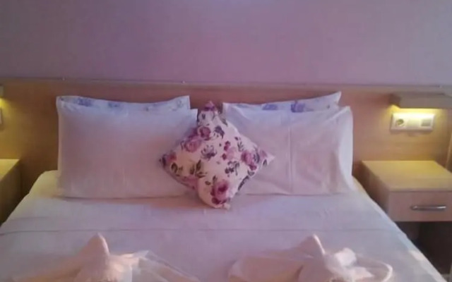 Hotel Mola