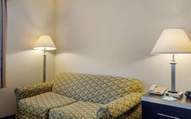 Quality Inn Ledgewood - Dover