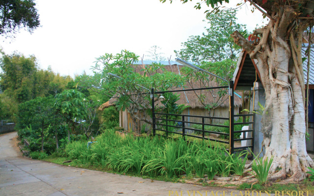 Pai Vintage Garden Resort