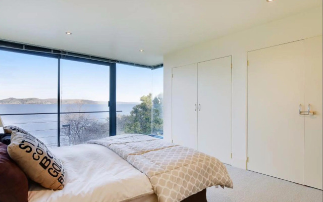 Kylakin on the Derwent River - Rejuvenate Stays