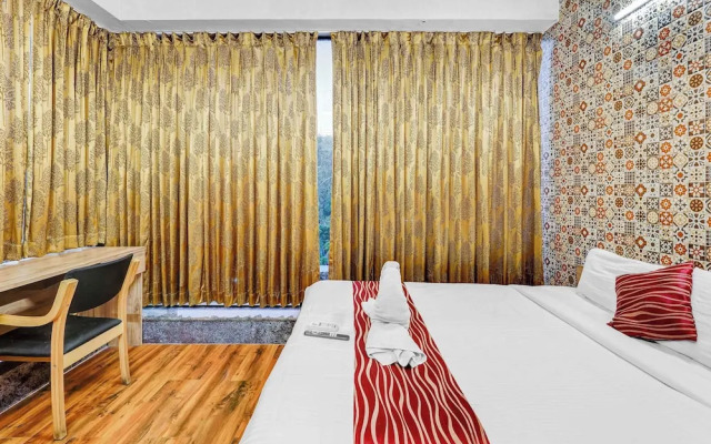 Season4 Residences 1-BHK furnished appt