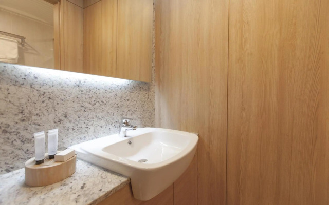 Acube Hotel