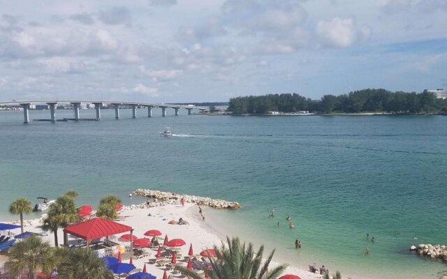 Coconut Cove All-Suite Hotel