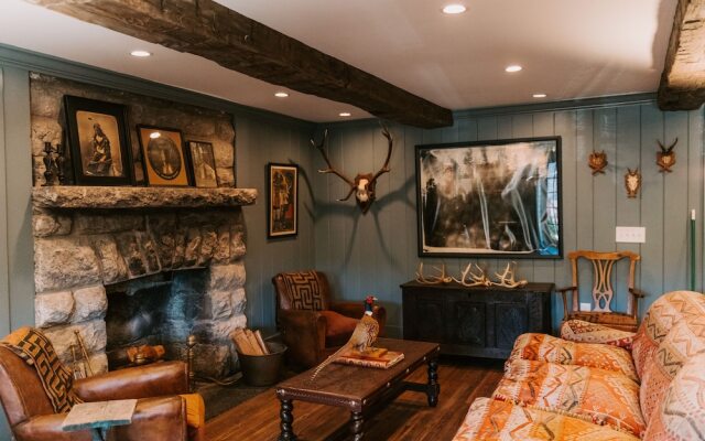 Highlander Mountain House