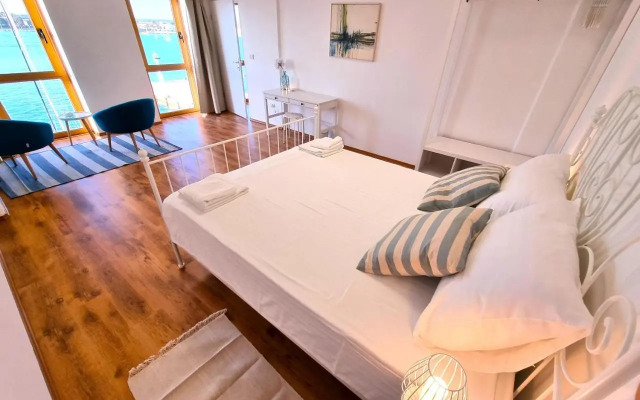 Umag apartment center seafront seaview old town 2