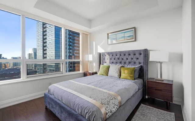 Delsuites North York Hullmark