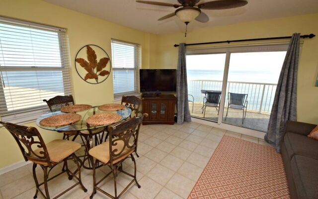 Tradewinds 801 by RedAwning