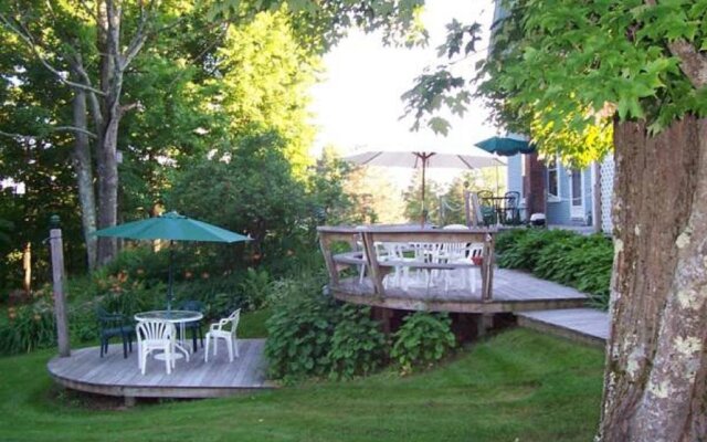 Fitch Hill Inn
