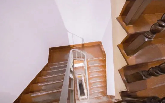 Yueqing Red Star Hotel