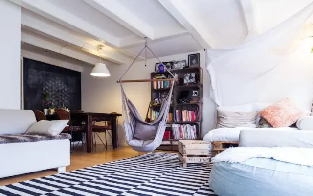 Relaxing Centre Canal View Apartment