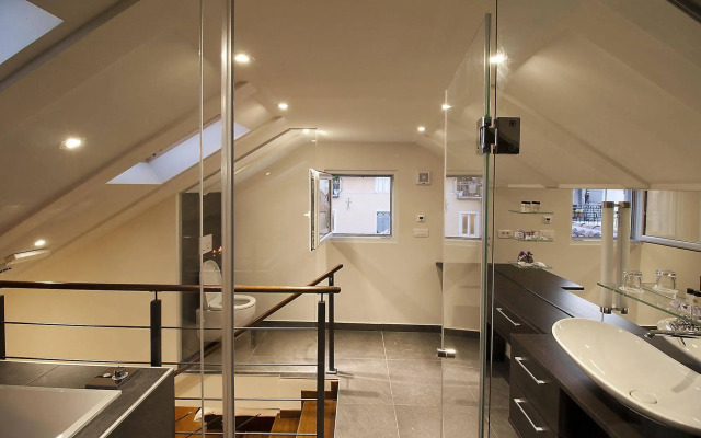Palace Suites Heritage Hotel – Adults Only