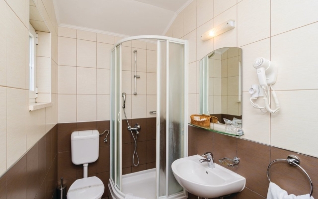 Apartment Pavo - comfortable with parking space: A1 Cavtat, Riviera Dubrovnik