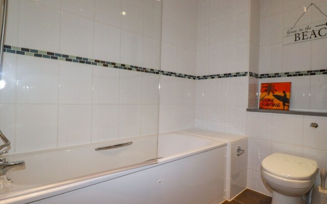 47 Bredon Court