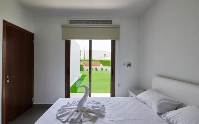 Angie Luxury Beach Villas
