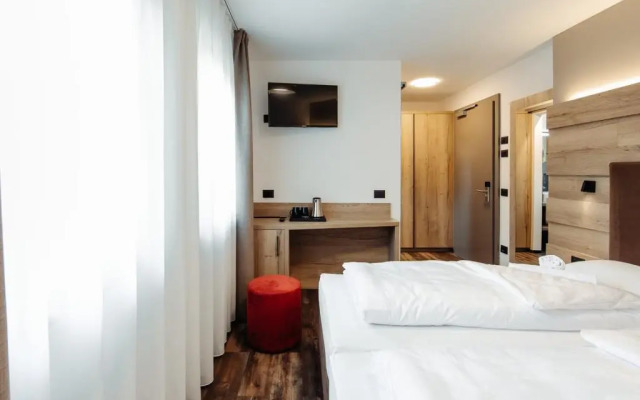 Hotel Leonard