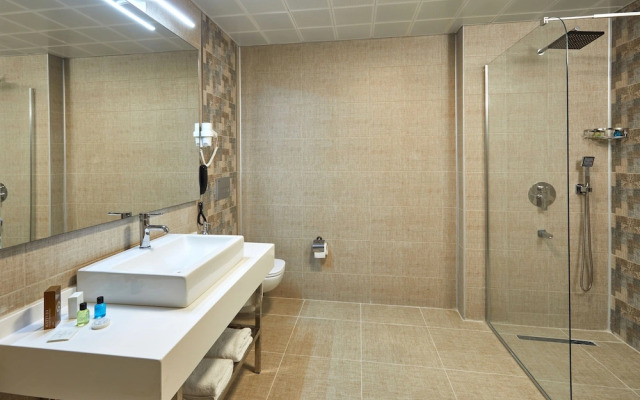 Hattusa Vacation Business Thermal Club Saray