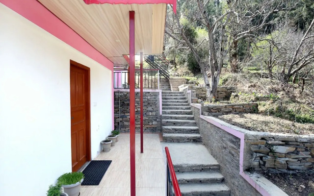 OYO 12215 Home 1RK Exotic Valley View Chail