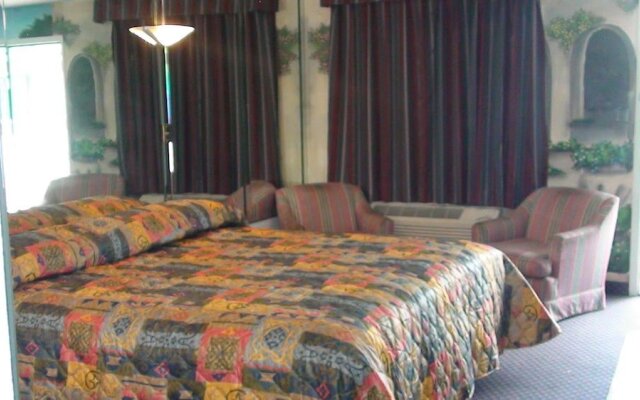 Safari Inn