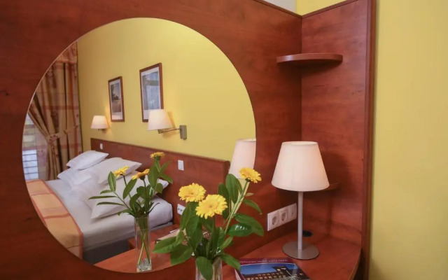Hunguest Hotel Repce