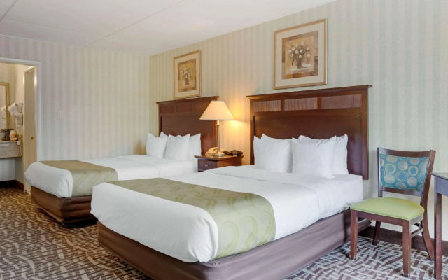 Quality Inn Fredericksburg near Historic Downtown