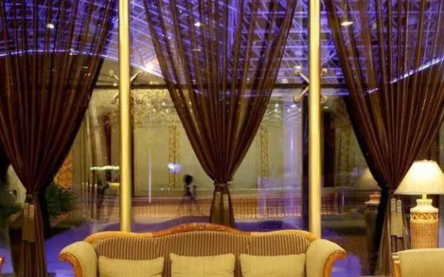 Aulicare Hotel
