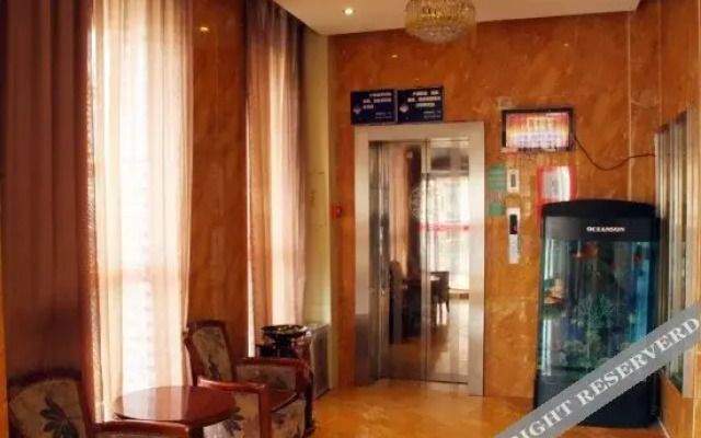 Wanjia Chain Hotel Tengzhou Railway Station
