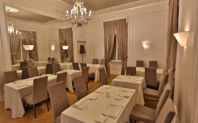 Padam Boutique Hotel & Restaurant