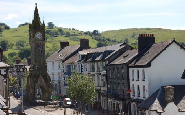 Clock Tower Apartments