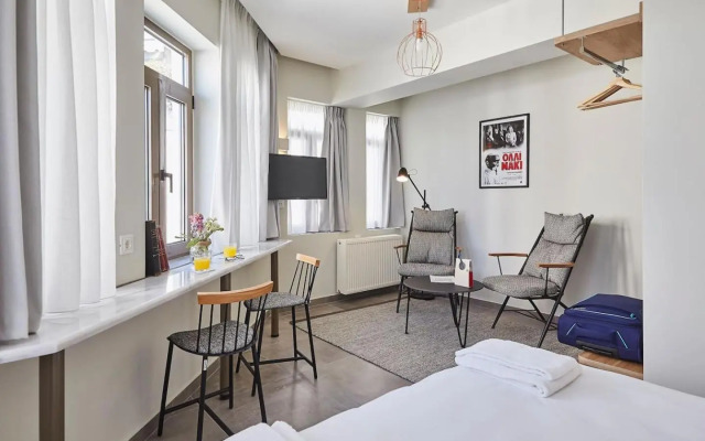 Explore Athens like a movie star, near Acropolis!