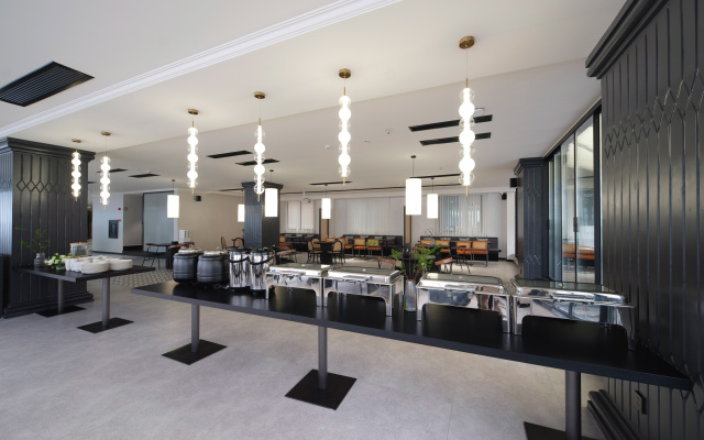 Houshi Hotel Moment (Leshan Jiaxing Road Food Street Shop) – Business – Leshan
