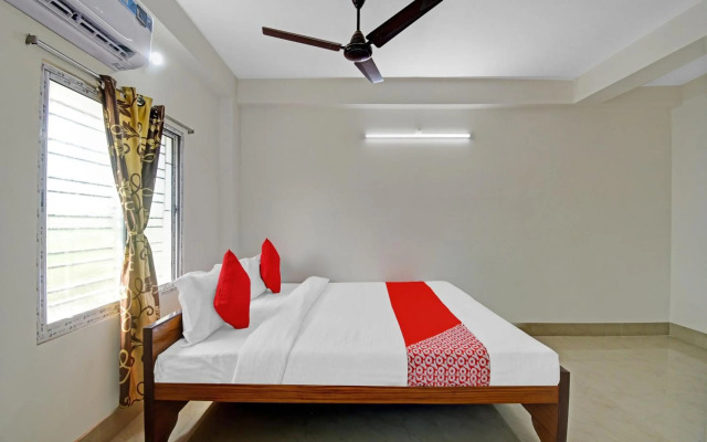 OYO 87280 Hotel Grand Eden