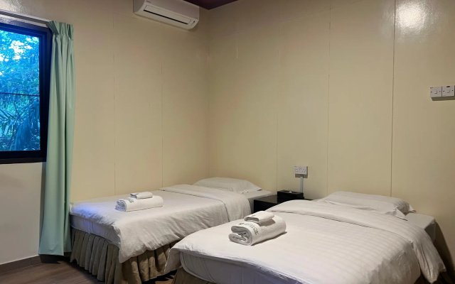 Sepilok Forest Edge Resort – Guest Rooms – Sandakan
