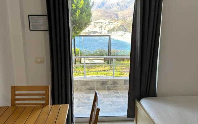 Nefelis Rooms